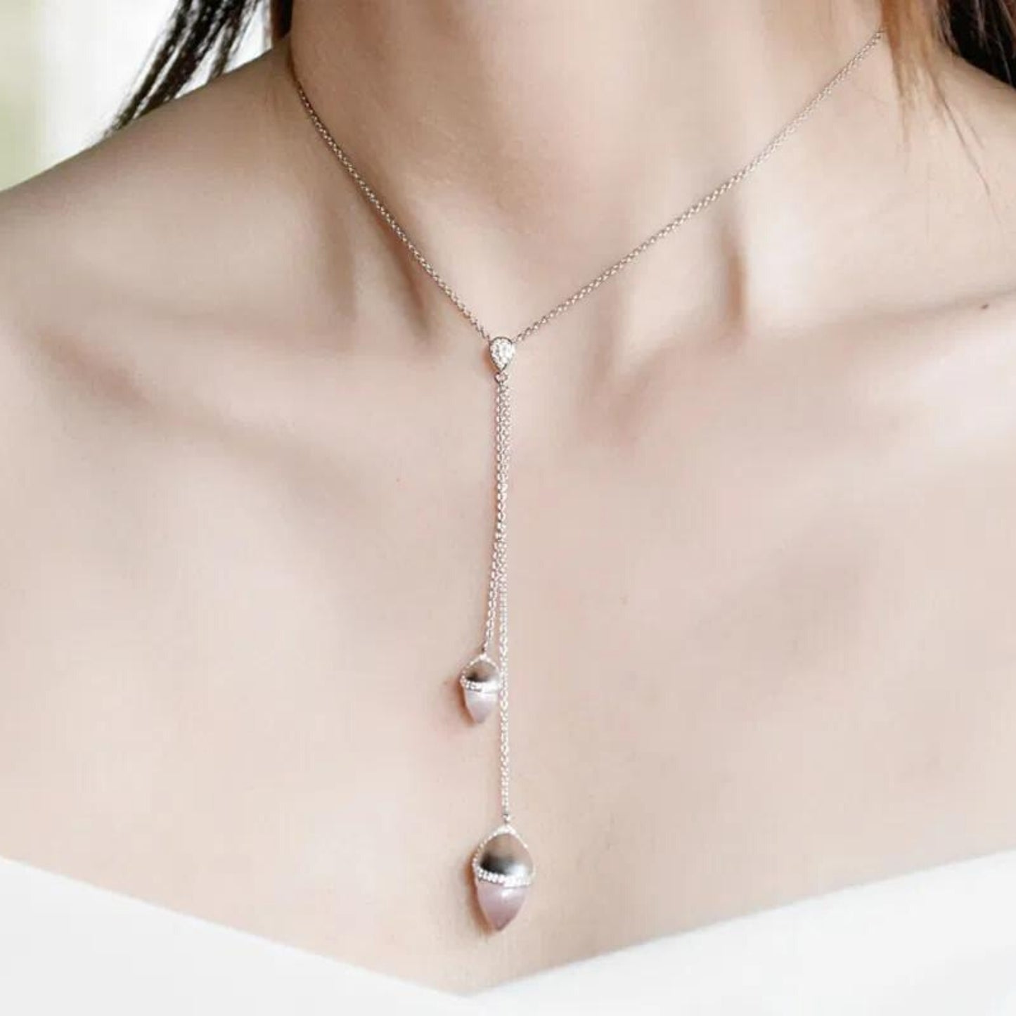 Magnolia Lariat Necklace