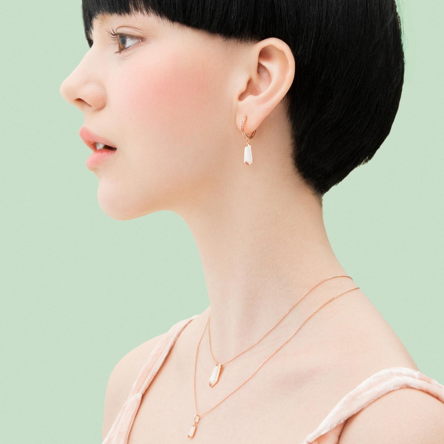 Nova Medium Kite Hoop Earrings