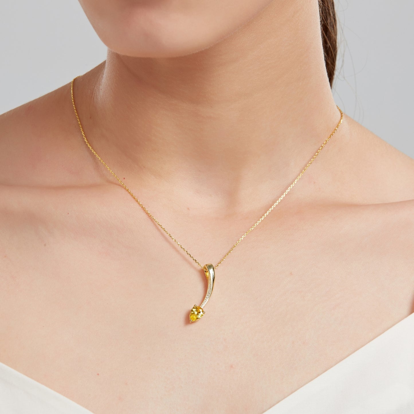 Shooting Star Short Pendant