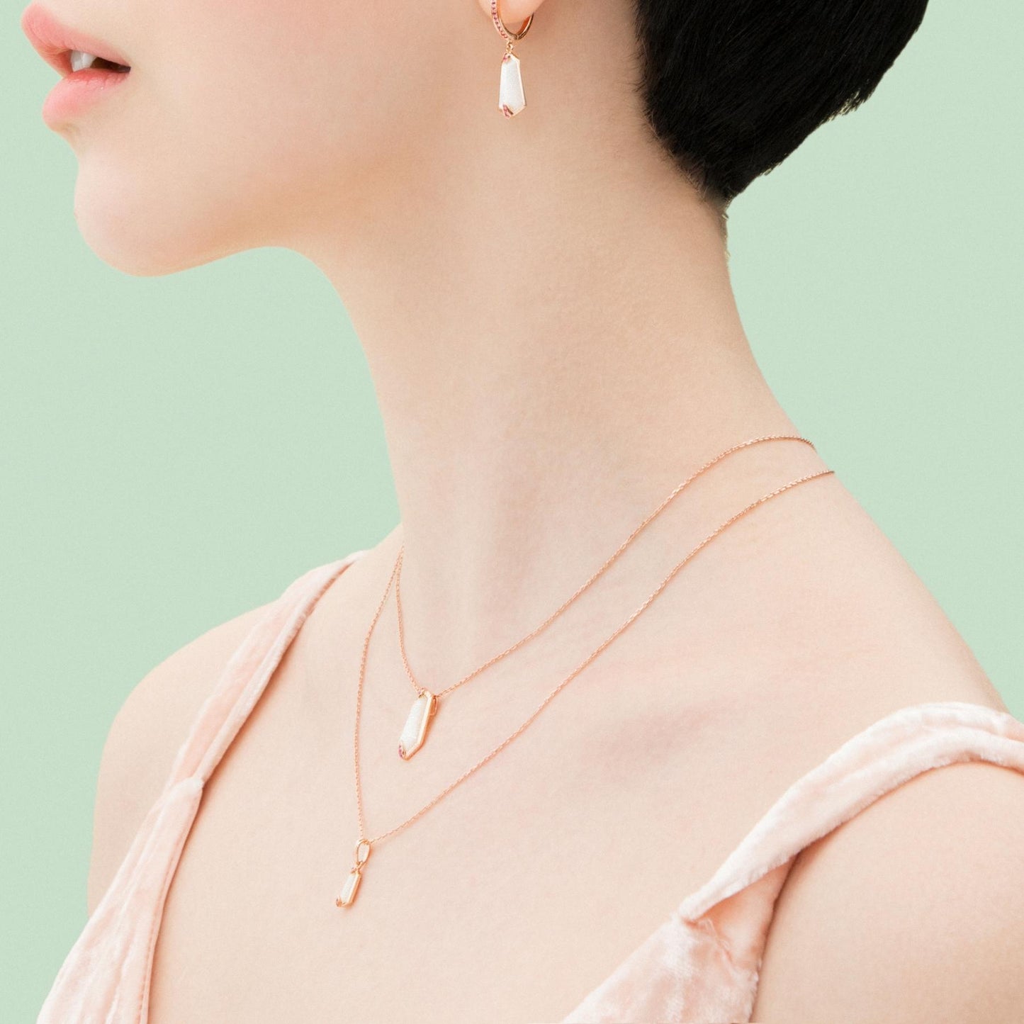 Nova Small Kite Pendant