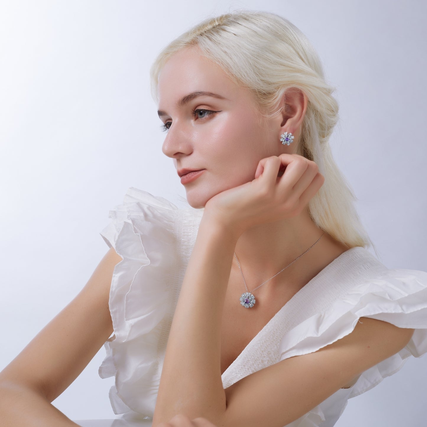 Carpe Diem Large Flower Burst Pendant