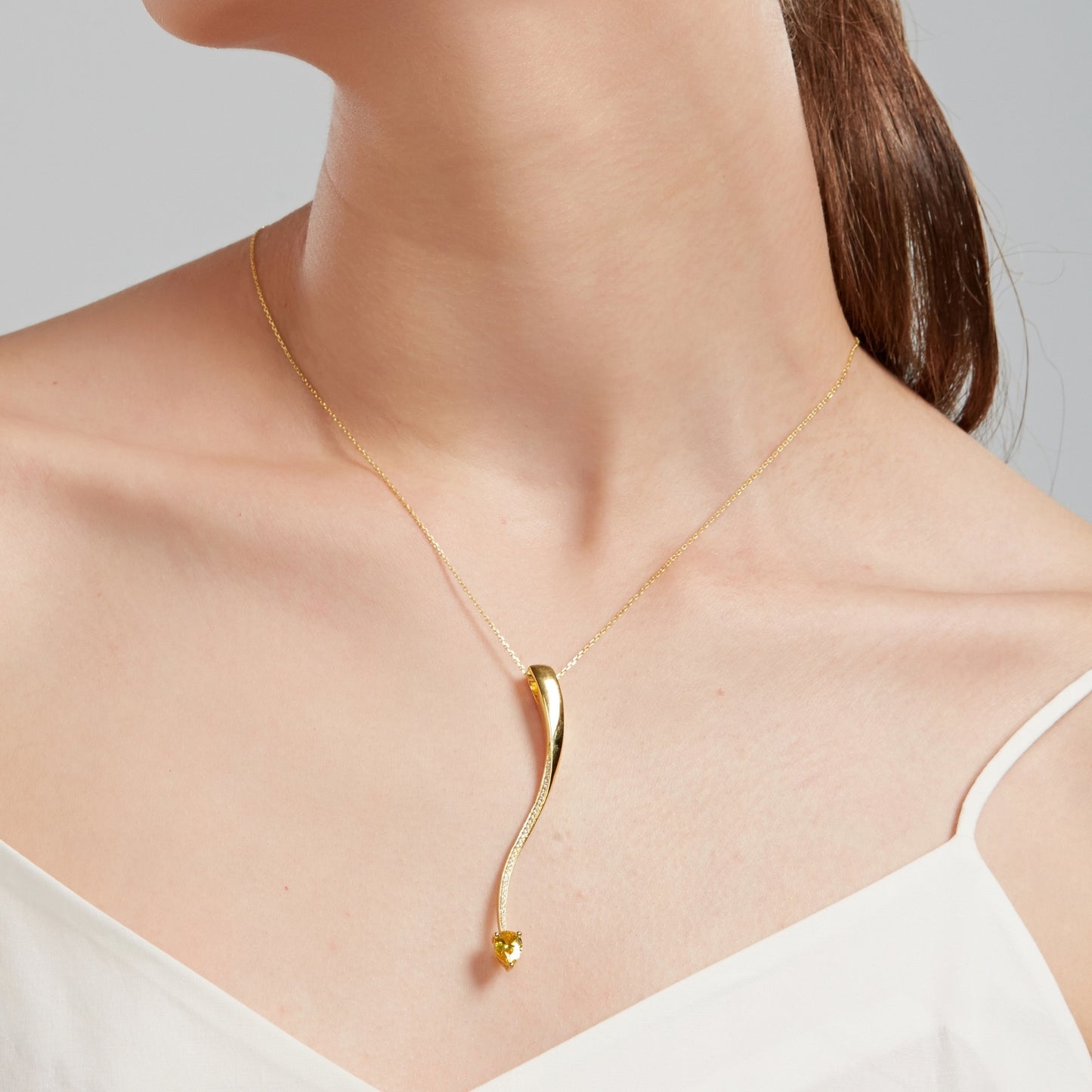 Shooting Star Long Pendant