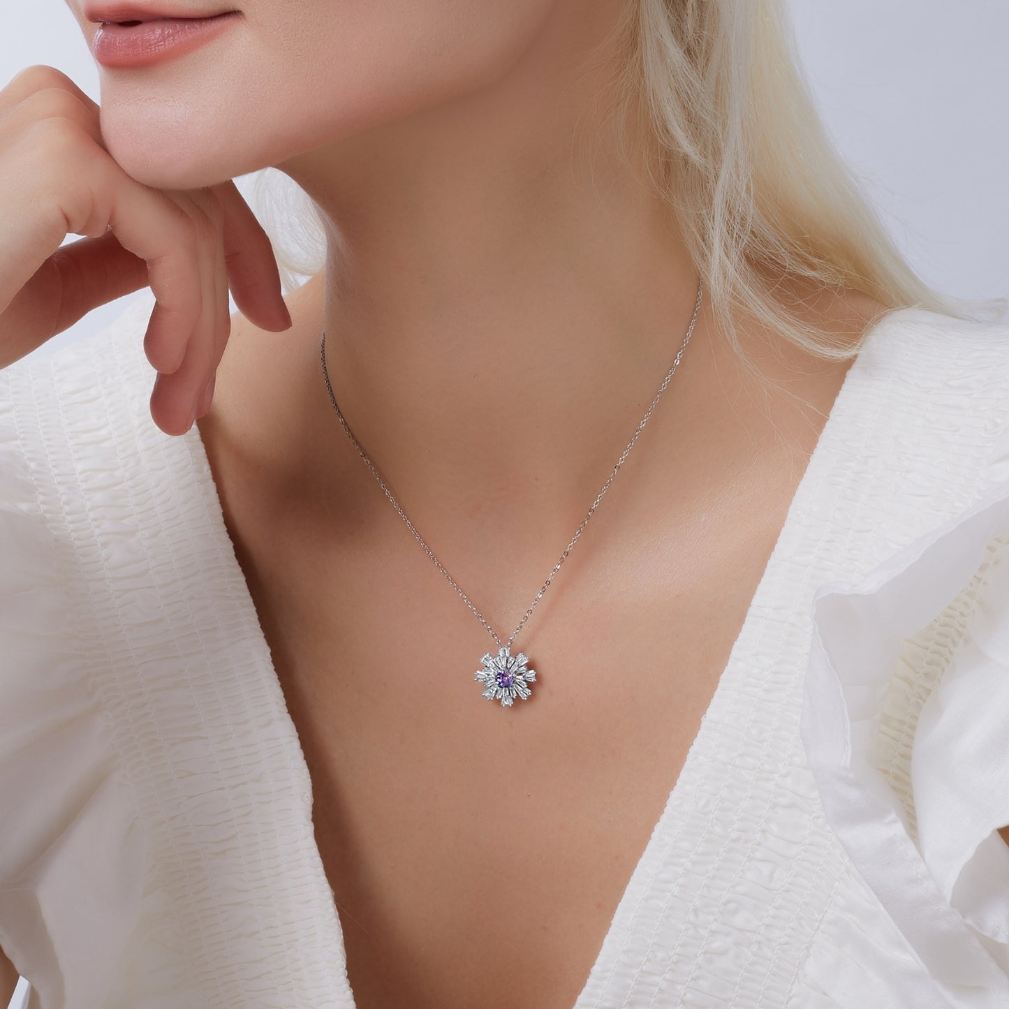 Carpe Diem Flower Burst Small Pendant