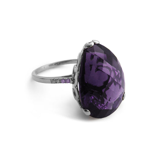 Whispering Large Pear Stone Cocktail Ring